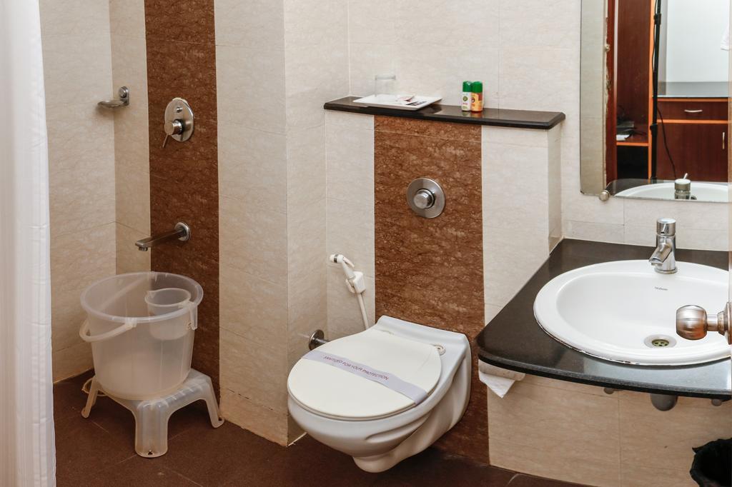 Hotel Pc Residency 迈索尔 外观 照片